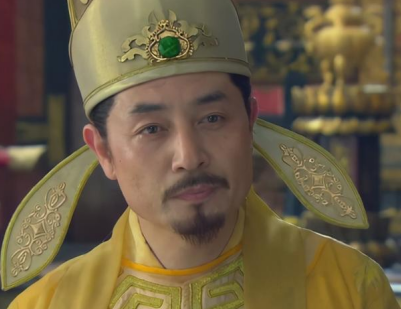 赵匡胤黄袍加身的成功的秘诀是什么 一个文臣的背叛