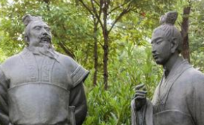 历史上张绣降曹后复反是早有预谋的诈降吗？