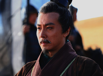 探索管仲的用人原则，谁能接替齐国的相位？