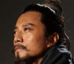 水浒抓中宋江是如何在晁盖死后当上梁山寨主的？