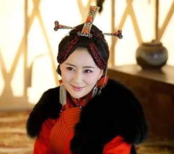 二婚改嫁皇太极的女人，儿子为何被绞杀？