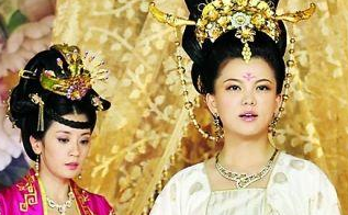 历史上为何唐玄宗李隆基的姑表兄弟大部分全被处死了？