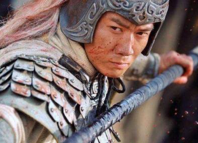 公孙瓒怎么舍得把赵云让给了刘备？