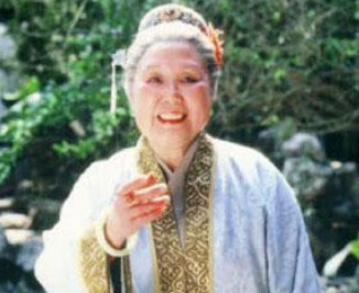 为何说贾母是个特别有心计的人？她做了什么事情