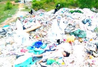 《法医秦明之读心者》马思思被抛尸在山野垃圾堆，嫌疑人有哪些？