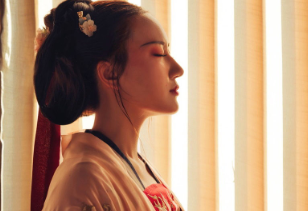 鱼玄机的身世如何？他如何成为四大女诗人之一呢？