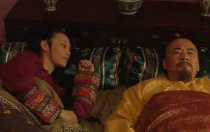 古代妃子在侍寝的时候 她们为何都要光着身子裹被子