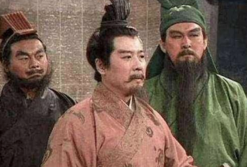 关羽死后，为何诸葛亮无动于衷呢？