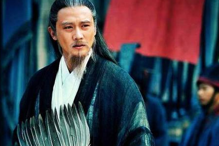 诸葛亮打仗总是小推车上场 诸葛亮哪里来的底气