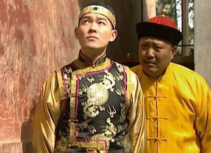 弘时作为雍正的亲生儿子 最后为什么会被幽禁致死