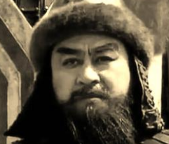 三国时期周瑜是什么出身？他选择跟随孙策的原因是什么？