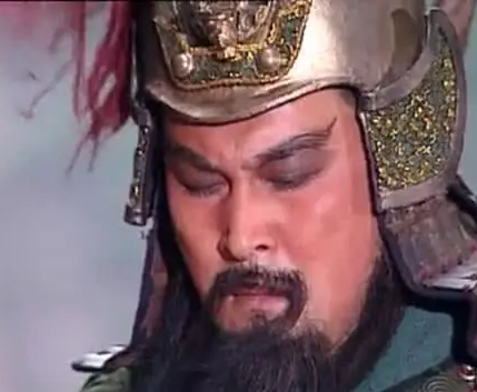 历史上关羽和马超相比 两人谁的武艺更高