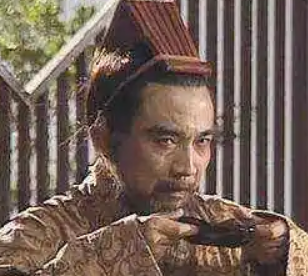 汉末时期袁绍敢和董卓公开叫板，他哪里来的底气？