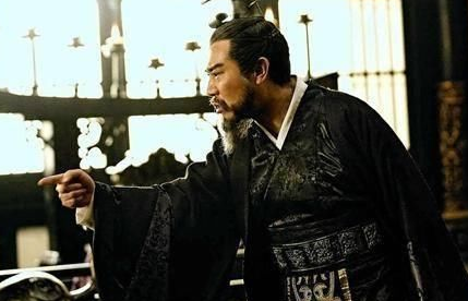 汉献帝只是一个傀儡皇帝 曹操为什么不直接废掉汉献帝