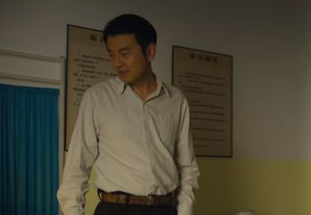 《人世间》周秉昆为什么会坐牢12年？