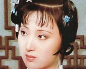 红楼梦中黛玉为何进宫选秀？原因是什么？