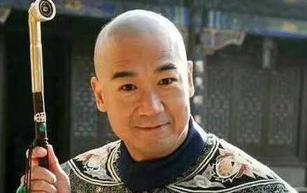 和珅被嘉庆皇帝赐死之后 纪晓岚的结局又是什么