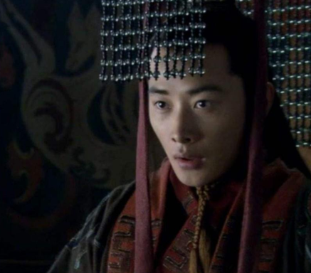 曹操和董卓相比 汉献帝中的两人有什么区别