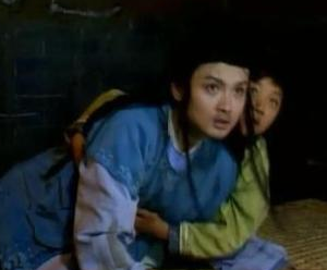红楼梦贾府的学堂发生大闹时，贾兰是什么表现？