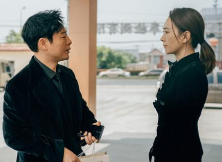 《心居》展翔收租结局是什么 老人带儿女上门道歉是为了什么