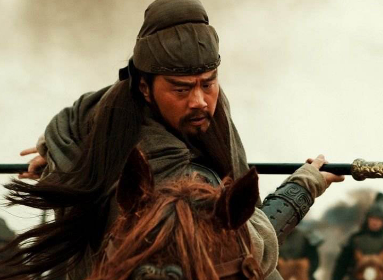 刘备得到汉中后赐封侯爵，为何唯独漏掉了关羽？