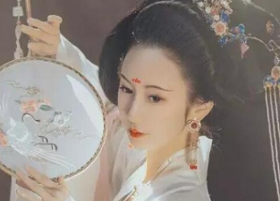 古代皇帝为什么不能轻易废掉皇后呢？