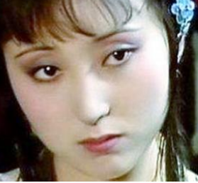 红楼梦中贾母如此偏爱薛宝琴的真实用意是什么？