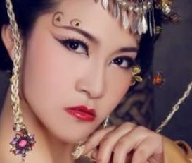 在古代女子为何不能轻易把脚露出来？
