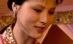 《红楼梦》袭人之所以离开贾府，“好姐妹”出了不少力