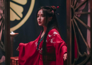 电影《曼殊沙华》讲述什么故事？主创团队有哪些人？