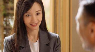 《二十不惑2》姜小果的官配是谁？他们在一起了吗？