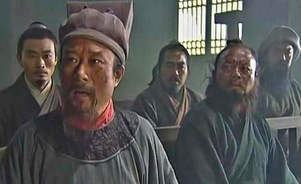 宋江上了水泊梁山之后，晁盖究竟是怎么被架空的？