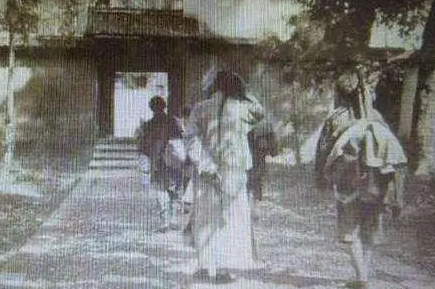 古代做官到底有什么好处 难怪有那么多书生去赶考