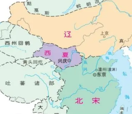 岳飞抗金的金国是现在哪里？抗金的背景是什么？