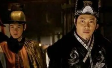 张居翰作为一个太监，却为了救人故意读错圣旨