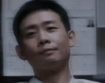《他是谁》在哪里播出？每晚9点半播放一集
