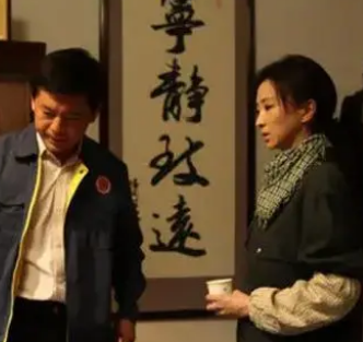 《大路上》主演是谁？堪称工人版《人生》