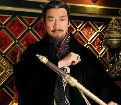 霍光为什么选择刘贺做皇帝 最后为什么又要废黜他