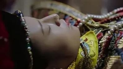 乾隆时期的皇贵妃苏佳氏深受宠爱，为何却不能与乾隆合葬？