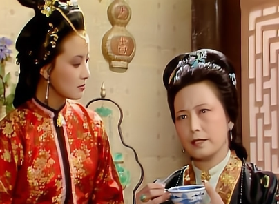 红楼梦中，王夫人为何娶商人出身的薛宝钗为儿媳？