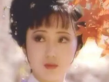 红楼梦中贾府出现的鲜花中，为何没有牡丹？