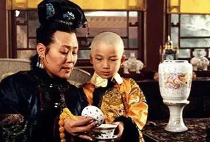 多尔衮没有选择造反是因为孝庄太后吗 真相究竟是什么样的