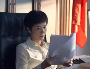《权与利》讲的是什么故事？让人非常期待