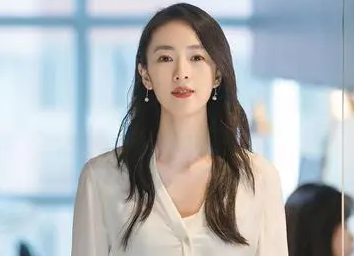 《微暗之火》剧情有看点，演员阵容同样令人期待