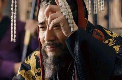 曹操杀吕伯奢一家的真实情况是什么样的？曹操是个怎样的人？