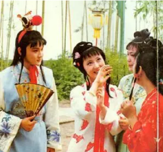小说红楼梦中从没正面描写过七夕节，是为什么？