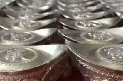 乾隆在位时期都做了什么 清朝为何在他手里衰败