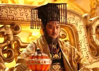 杨坚为什么能顺利建立隋朝？他是如何夺权的？