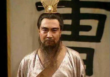 曹操身为一方诸侯 曹操为何总喜欢霸占别人的老婆