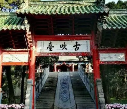 千金买壁的典故是什么？告诉我们什么道理